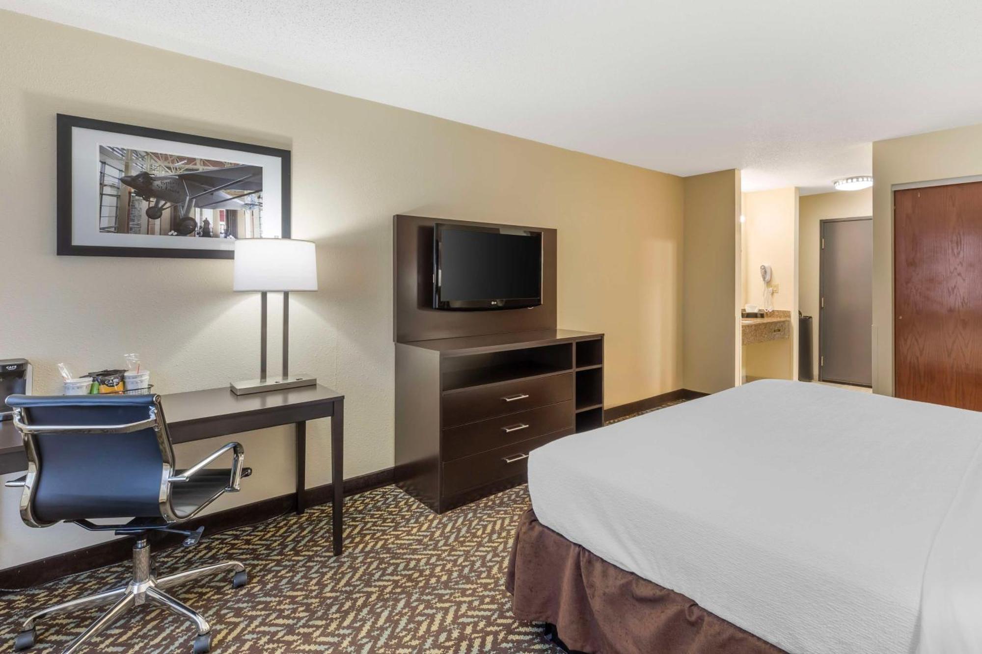 Best Western St. Louis Inn Arnold Εξωτερικό φωτογραφία
