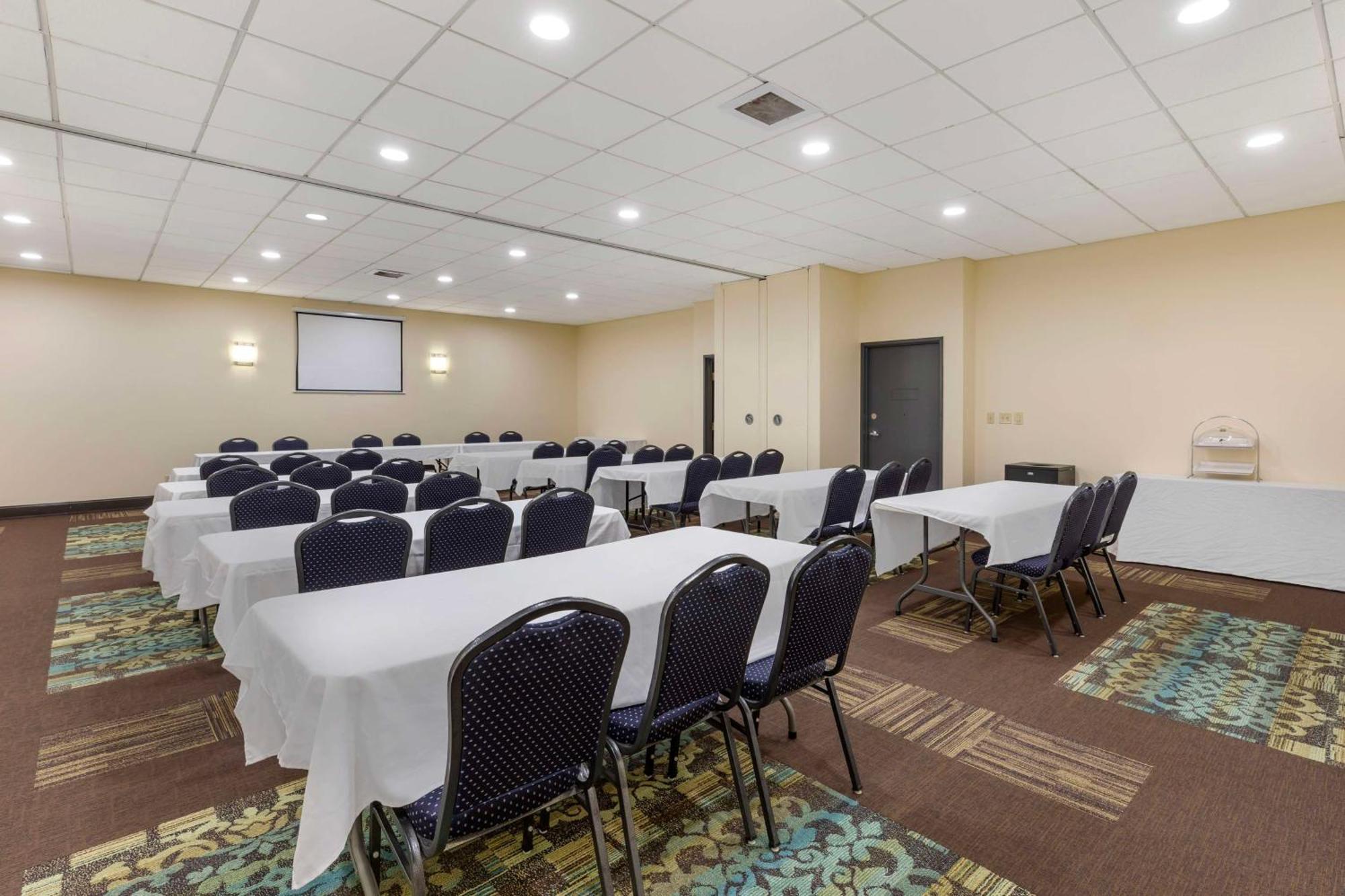 Best Western St. Louis Inn Arnold Εξωτερικό φωτογραφία