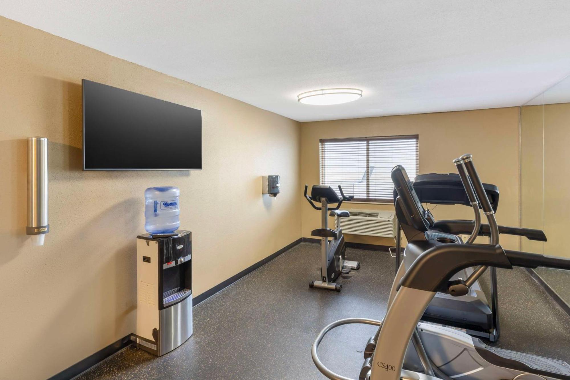 Best Western St. Louis Inn Arnold Εξωτερικό φωτογραφία