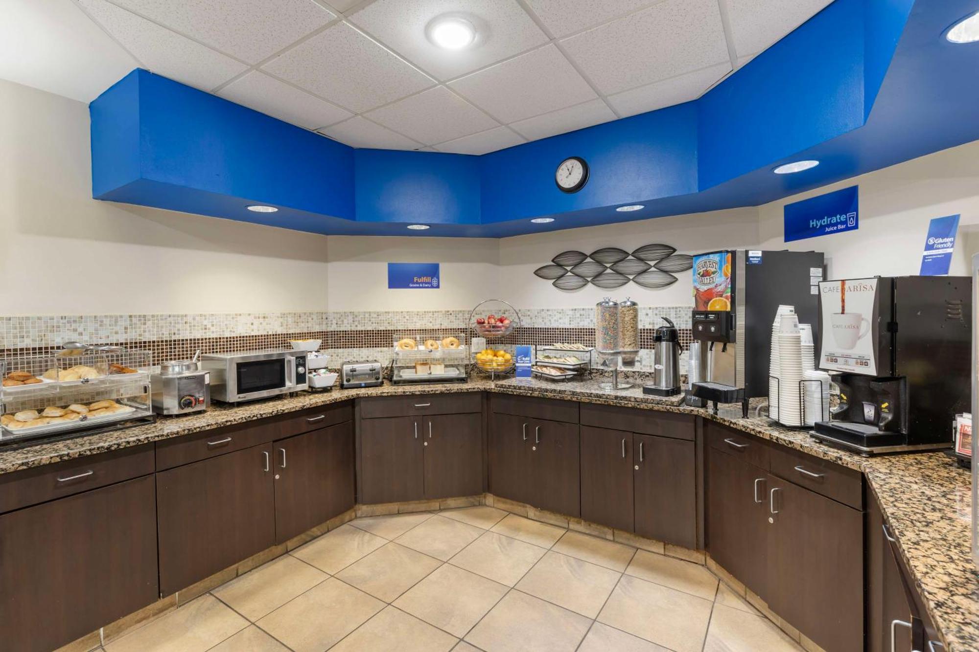 Best Western St. Louis Inn Arnold Εξωτερικό φωτογραφία