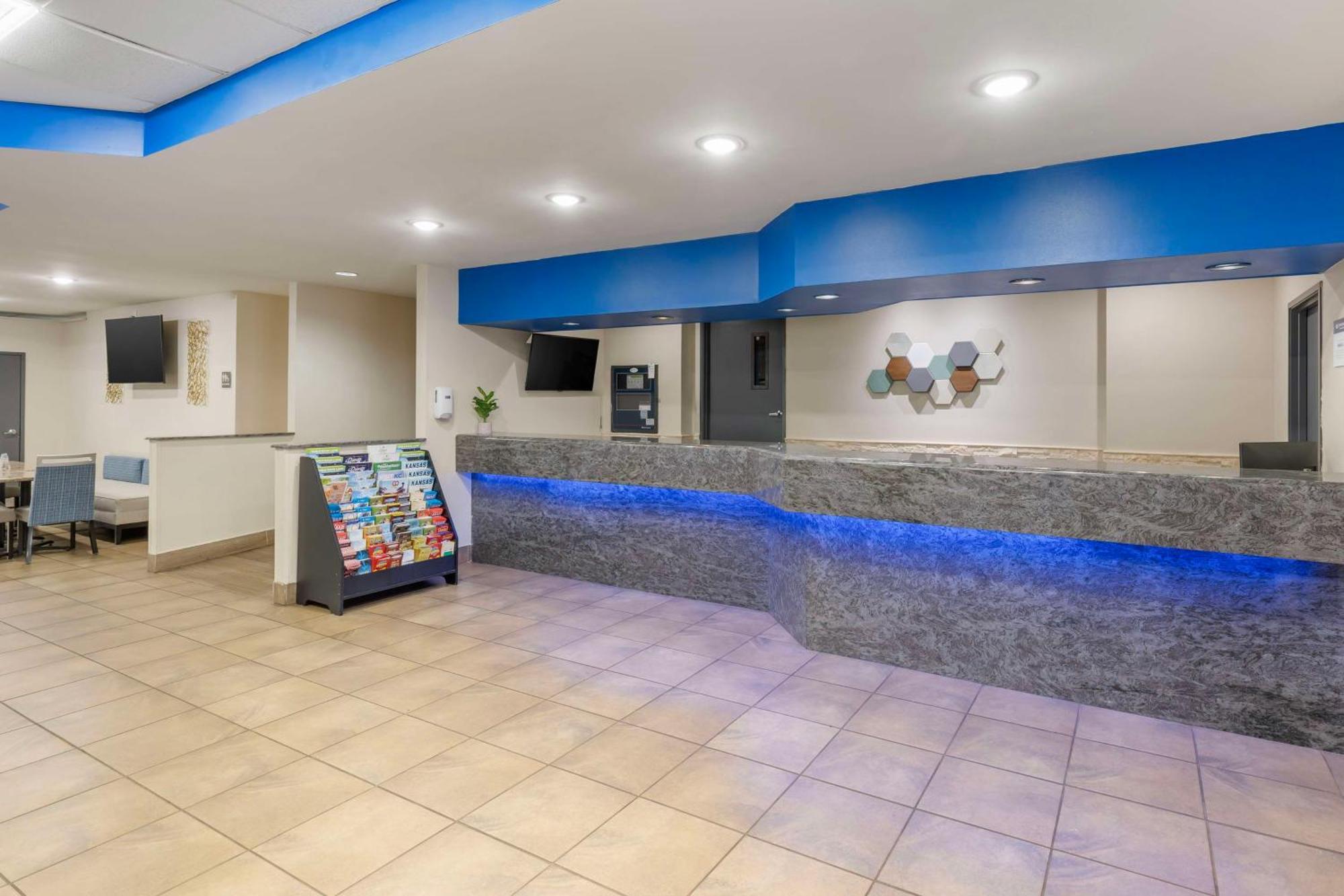 Best Western St. Louis Inn Arnold Εξωτερικό φωτογραφία